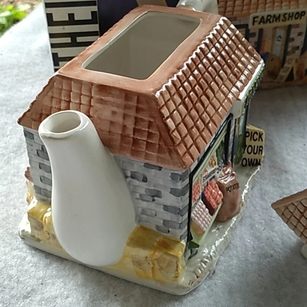 New Farm shop tea pot farmhouse country